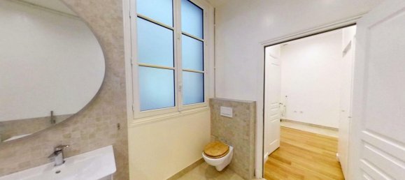 3 bedrooms Apartment in Paris, France No. 336970 7