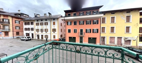 4 bedrooms House in Udine, Italy No. 192844 11