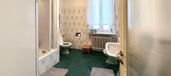 4 bedrooms House in Udine, Italy No. 192844 15