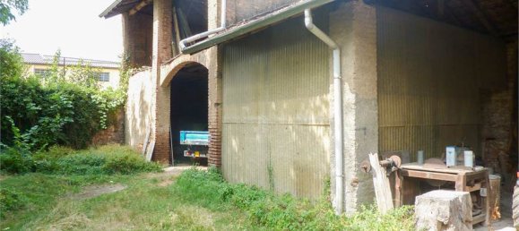 9 rooms Warehouse in Locate Varesino, Italy No. 238046 14