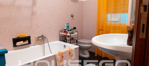 2 bedrooms Apartment in Genoa, Italy No. 358061 24