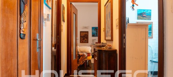 2 bedrooms Apartment in Genoa, Italy No. 358061 14