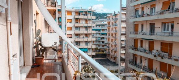 2 bedrooms Apartment in Genoa, Italy No. 358061 21