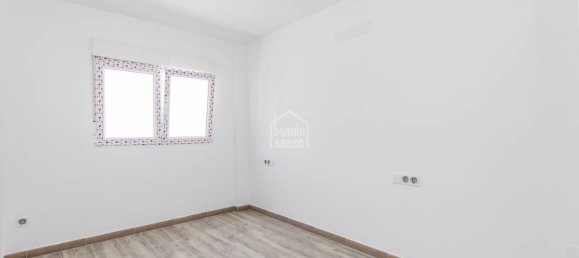 2 bedrooms Apartment in Es Castell, Spain No. 6229 6