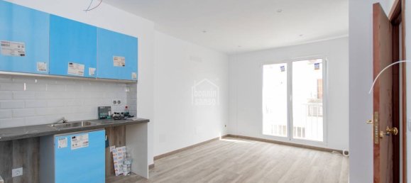 2 bedrooms Apartment in Es Castell, Spain No. 6229 9