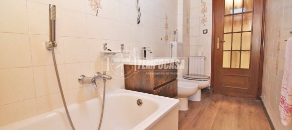 2 bedrooms Villa in Vauda Canavese, Italy No. 337411 23