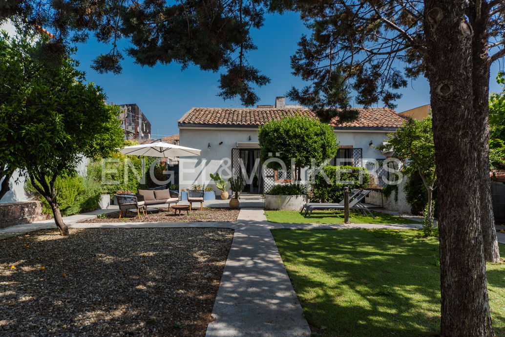 Дом с 1 спальней в Николози, Италия № 273029