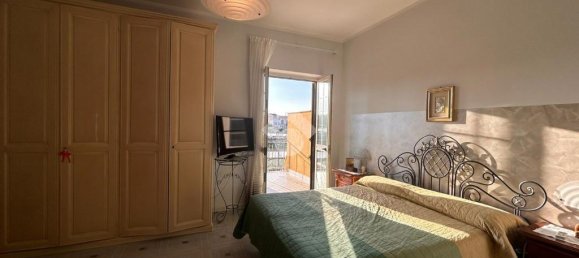 Квартира с 3 спальнями в Сант Антонио Абате, Италия № 112588 28