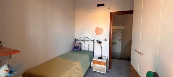 Квартира с 3 спальнями в Сант Антонио Абате, Италия № 112588 32