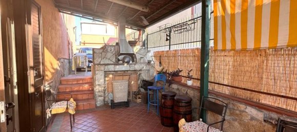 Квартира с 3 спальнями в Сант Антонио Абате, Италия № 112588 19