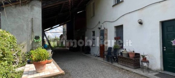 3 Schlafzimmer Haus in Voghera, Italy, Nr. 288974 10