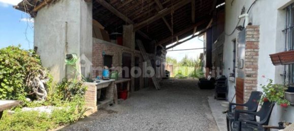 3 Schlafzimmer Haus in Voghera, Italy, Nr. 288974 4