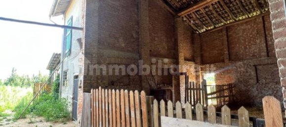 3 Schlafzimmer Haus in Voghera, Italy, Nr. 288974 11