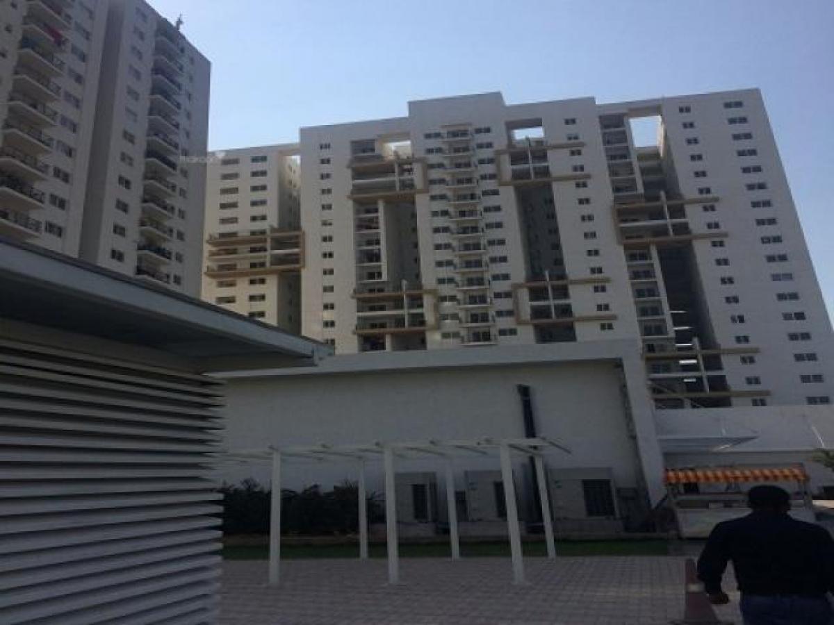 3 bedrooms House in Hyderabad, India No. 43378