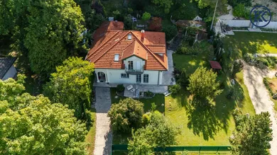 5 bedrooms Villa in Kreuttal, Austria No. 250097