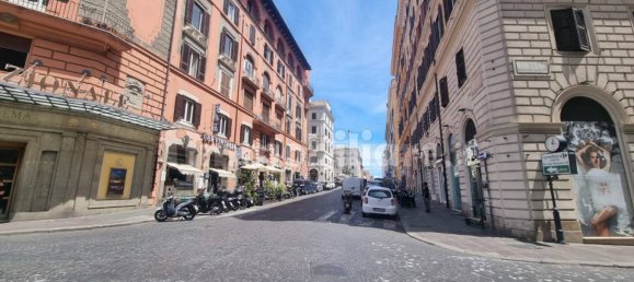 2 rooms Commercial property in Rome, Italy No. 333991 3