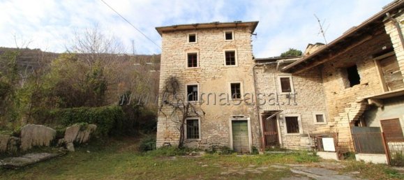 9-Zimmer Haus in Fumane, Italy, Nr. 158775 6