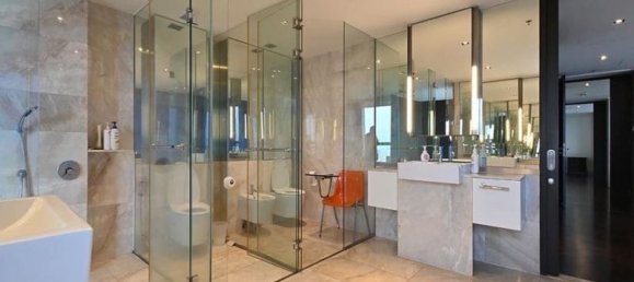 4 bedrooms Condo in Bangkok, Thailand No. 6376 13