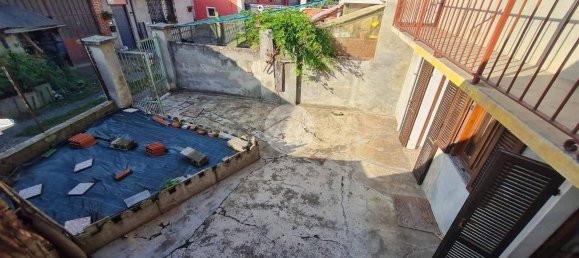 2 bedrooms House in Montanaro, Italy No. 133126 39