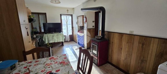 2 bedrooms House in Montanaro, Italy No. 133126 21