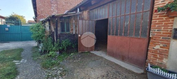 2 bedrooms House in Montanaro, Italy No. 133126 41