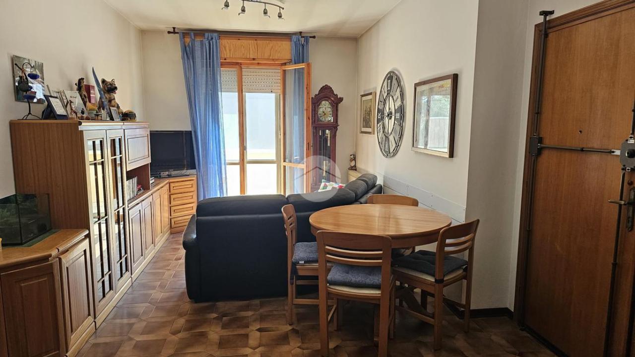 3 rooms Apartment in Rimini, Italy No. 136084