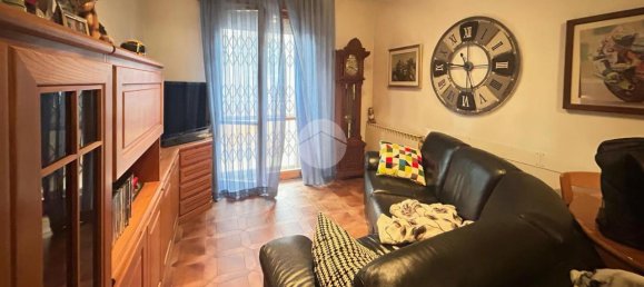 3 rooms Apartment in Rimini, Italy No. 136084 6