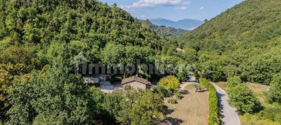 3 bedrooms House in Spoleto, Italy No. 356592 22