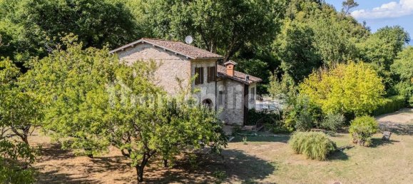 3 bedrooms House in Spoleto, Italy No. 356592 21