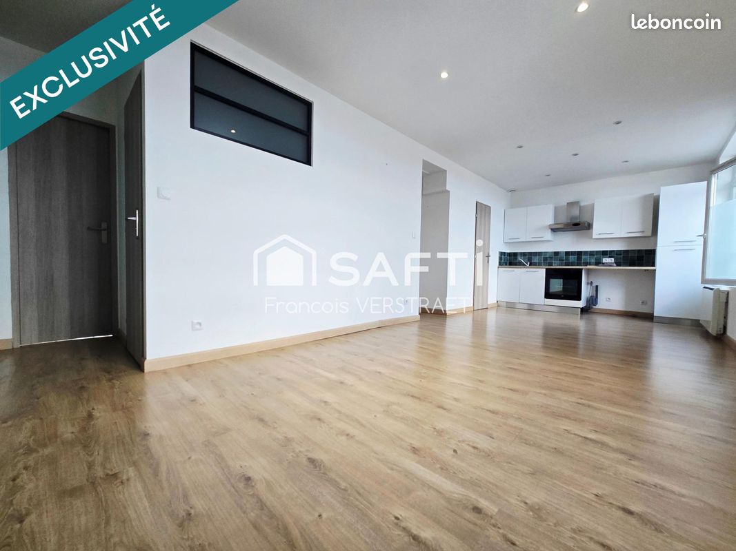 2 Schlafzimmer Wohnung in Coudekerque-Branche, France, Nr. 332949