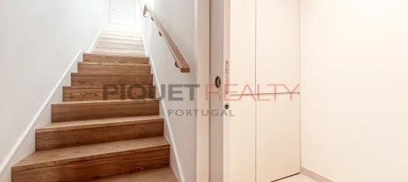 3 bedrooms Penthouse in Cascais, Portugal No. 121037 23