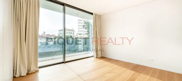 3 bedrooms Penthouse in Cascais, Portugal No. 121037 35