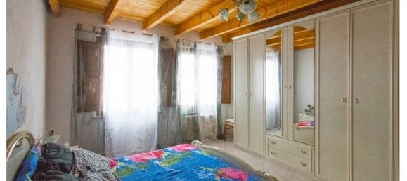 Villa de 4 dormitorios en Villa Sant'Antonio, Italy No. 252342 5