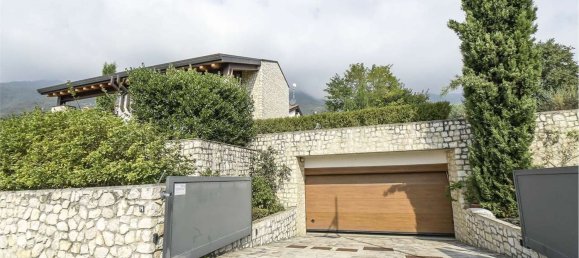 20 rooms Villa in Borso del Grappa, Italy No. 120243 14