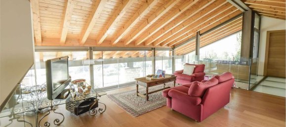 20 rooms Villa in Borso del Grappa, Italy No. 120243 4