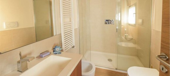 20 rooms Villa in Borso del Grappa, Italy No. 120243 13