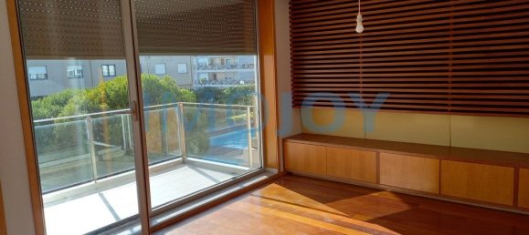 2 chambres Duplex à Matosinhos, Portugal No. 106276 5