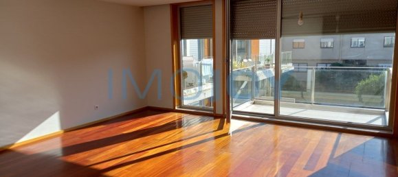 2 chambres Duplex à Matosinhos, Portugal No. 106276 4