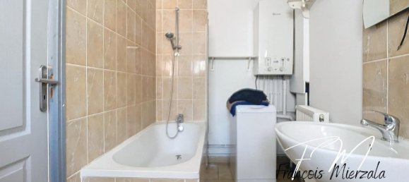 2 bedrooms House in Mericourt, France No. 266847 5