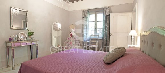 14 rooms House in Foiano della Chiana, Italy No. 136932 29