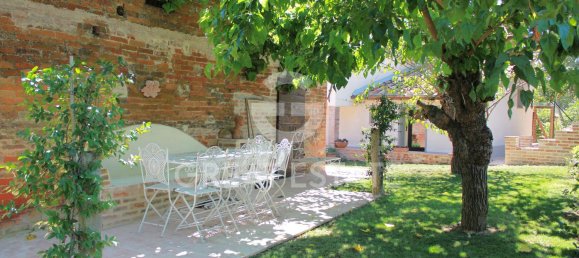 14 rooms House in Foiano della Chiana, Italy No. 136932 6