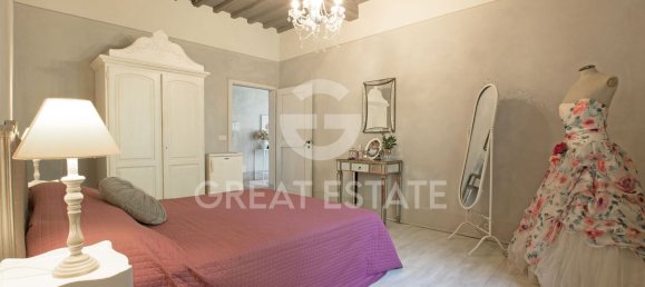 14 rooms House in Foiano della Chiana, Italy No. 136932 31