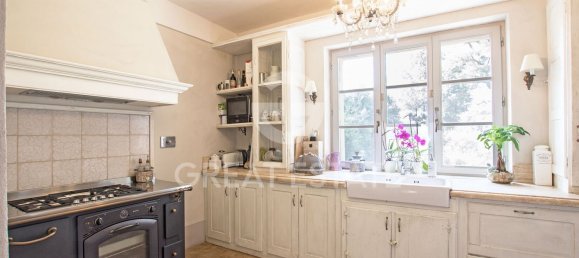 14 rooms House in Foiano della Chiana, Italy No. 136932 18