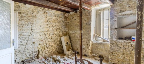 Дом с 2 спальнями в Чивитанова Марке, Италия № 159688 10