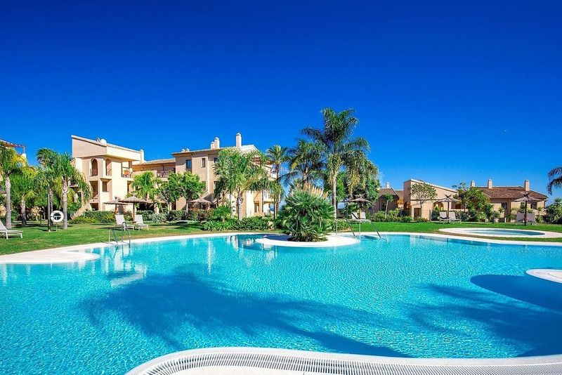 2 chambres Appartement à El Paraiso, Spain No. 222216