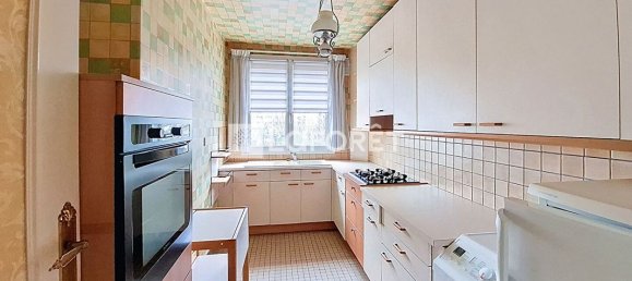 3 bedrooms Apartment in Cachan, France No. 148125 3