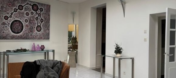 7 bedrooms House in Laval, France No. 192687 6