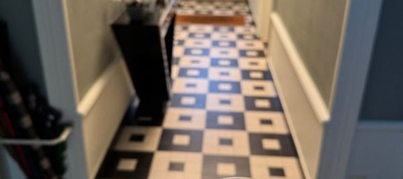 7 bedrooms House in Laval, France No. 192687 2