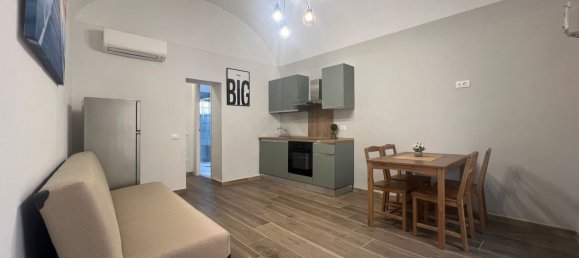Apartamento de 2 habitaciónes en San Giuliano Terme, Italy No. 45258 22