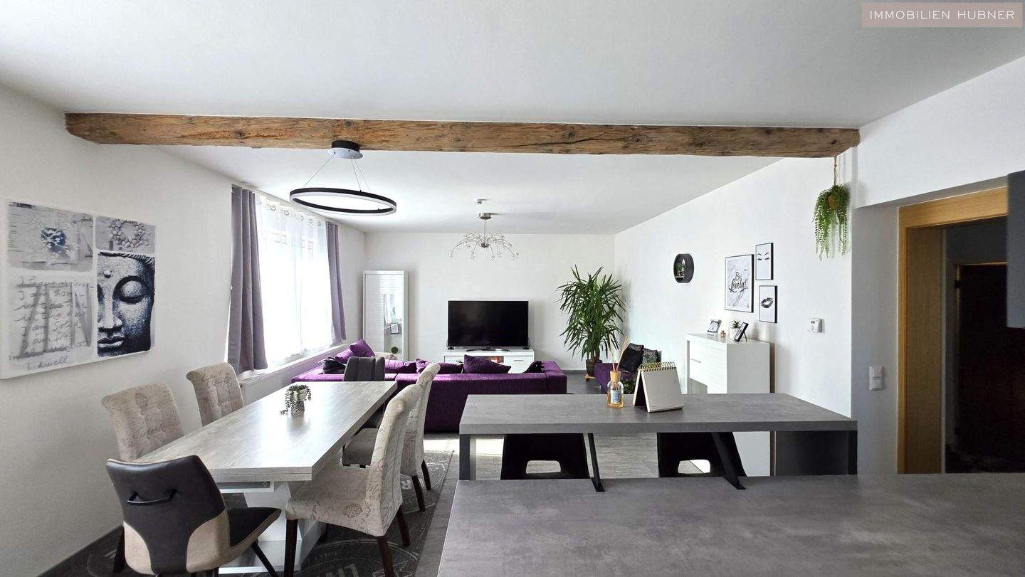 Дом с 7 комнатами в Нойфельд ан дер Лайта, Австрия № 252195